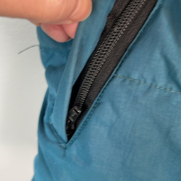 Vintage 80’s Canadian Spirit Men’s Down Puffer Vest Teal Green Black Zip Up M - Picture 5 of 14